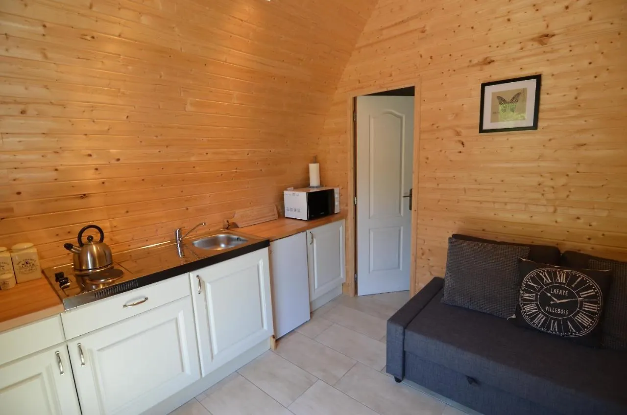 Chalet - Moulin Du Squiriou Berrien 0*,